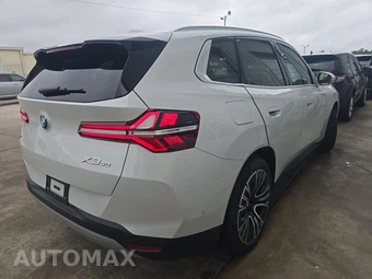 2025 BMW X3 30 xDrive – miniatura 4