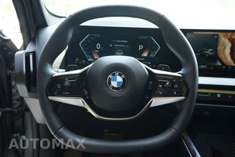 2025 BMW X3 30 xDrive - miniatura 11