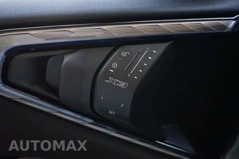 2025 BMW X3 30 xDrive - miniatura 25
