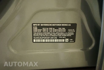 2025 BMW X3 30 xDrive - miniatura 31