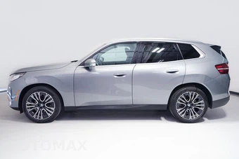 2025 BMW X3 30 xDrive - miniatura 4
