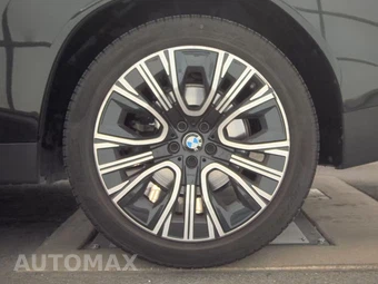 2025 BMW X3 30 xDrive - miniatura 12