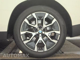 2025 BMW X3 30 xDrive – miniatura 12