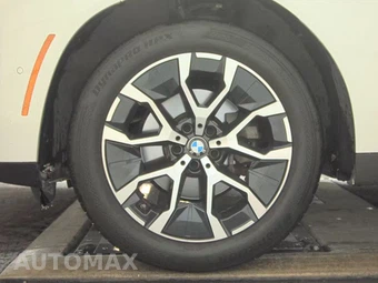 2025 BMW X3 30 xDrive – miniatura 9