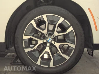 2025 BMW X3 30 xDrive - miniatura 10