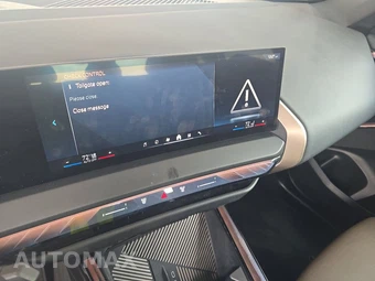 2025 BMW X3 30 xDrive - miniatura 17
