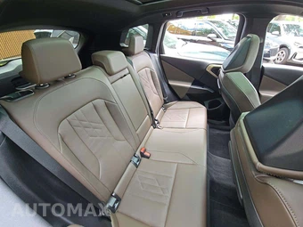 2025 BMW X3 30 xDrive - miniatura 16