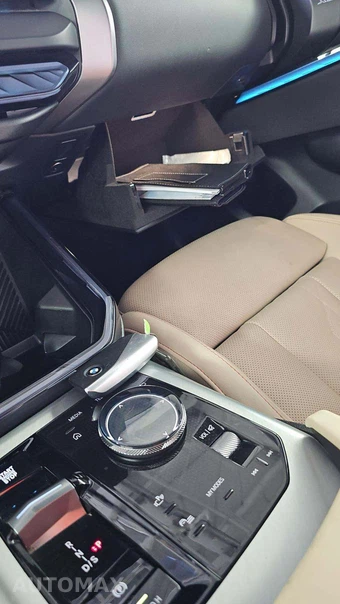 2025 BMW X3 30 xDrive M SPORT LINE - miniatura 24