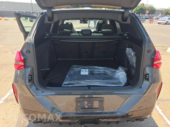 2025 BMW X3 M50 – miniatura 11