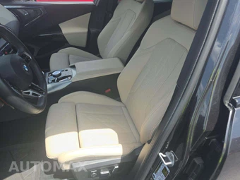 2025 BMW X3 M50 – miniatura 3