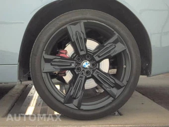 2025 BMW X3 M50 – miniatura 12