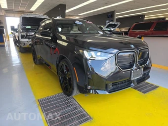 2025 BMW X3 M50 - miniatura 3