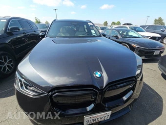 2025 BMW X3 M50 – miniatura 2