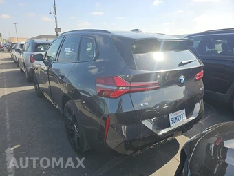 2025 BMW X3 M50 – miniatura 6