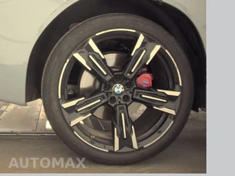 2025 BMW X3 M50 - miniatura 11