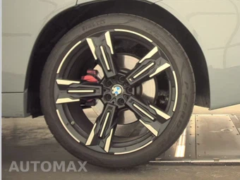 2025 BMW X3 M50 - miniatura 12