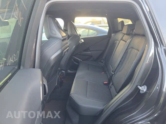 2025 BMW X3 M50 - miniatura 13