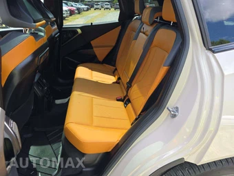 2025 BMW X3 M50 - miniatura 13