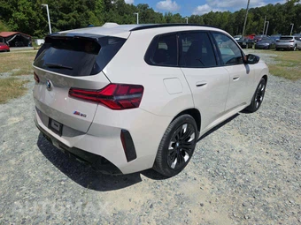 2025 BMW X3 M50 - miniatura 3