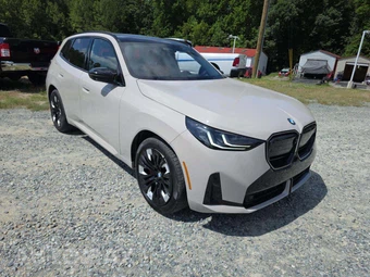 2025 BMW X3 M50 - miniatura 4