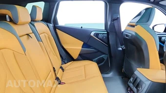 2025 BMW X3 M50 – miniatura 24