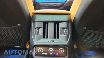 2025 BMW X3 M50 – miniatura 50