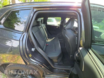 2025 BMW X3 M50 xDrive - miniatura 16