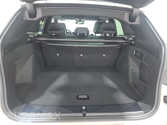 2025 BMW X3 M50 xDrive – miniatura 16