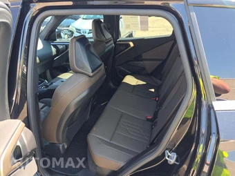 2025 BMW X3 xDrive30i - miniatura 13