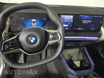2025 BMW X3 xDrive30i – miniatura 11