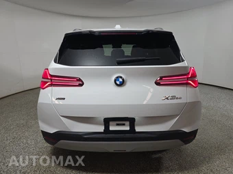 2025 BMW X3 xDrive30i – miniatura 5