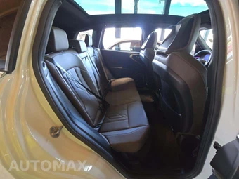 2025 BMW X3 xDrive30i - miniatura 16