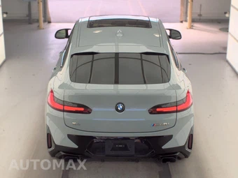 2025 BMW X4 M40i xDrive - miniatura 5