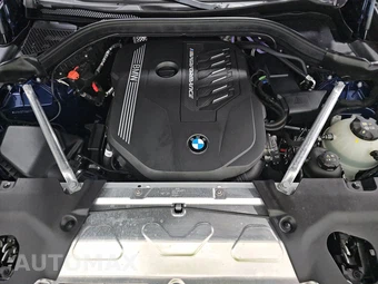 2025 BMW X4 Sports Activity Coupe M40i - miniatura 15