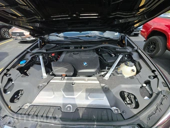 2025 BMW X4 Sports Activity Coupe xDrive30i - miniatura 22