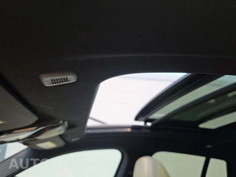 2025 BMW X4 Sports Activity Coupe xDrive30i - miniatura 11