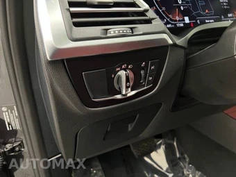 2025 BMW X4 Sports Activity Coupe xDrive30i - miniatura 13
