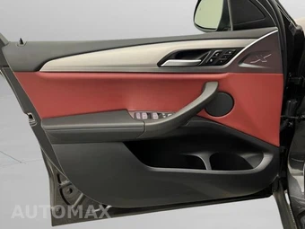 2025 BMW X4 Sports Activity Coupe xDrive30i - miniatura 22