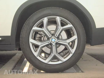 2025 BMW X4 Sports Activity Coupe xDrive30i - miniatura 12