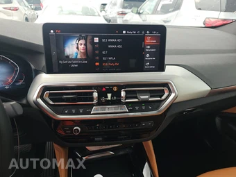 2025 BMW X4 Sports Activity Coupe xDrive30i - miniatura 17
