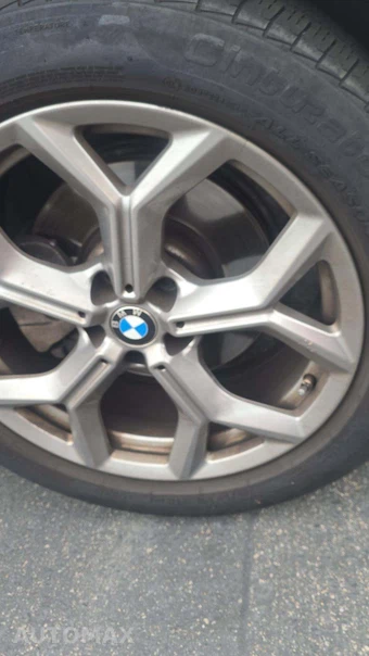 2025 BMW X4 Sports Activity Coupe xDrive30i - miniatura 23