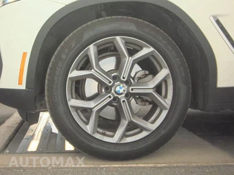 2025 BMW X4 Sports Activity Coupe xDrive30i - miniatura 9