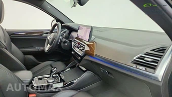 2025 BMW X4 Sports Activity Coupe xDrive30i - miniatura 21