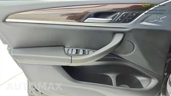 2025 BMW X4 Sports Activity Coupe xDrive30i - miniatura 35