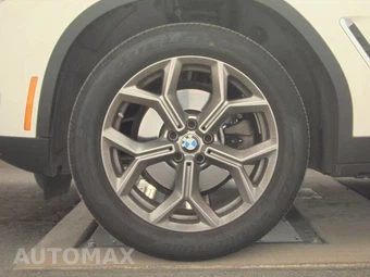 2025 BMW X4 Sports Activity Coupe xDrive30i - miniatura 9
