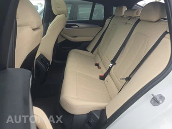 2025 BMW X4 Sports Activity Coupe xDrive30i - miniatura 13