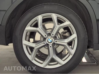 2025 BMW X4 Sports Activity Coupe xDrive30i - miniatura 11