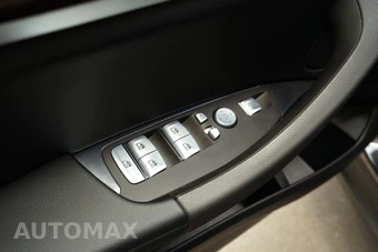 2025 BMW X4 Sports Activity Coupe xDrive30i - miniatura 19