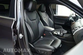 2025 BMW X4 Sports Activity Coupe xDrive30i - miniatura 4