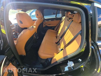 2025 BMW X4 Sports Activity Coupe xDrive30i - miniatura 13